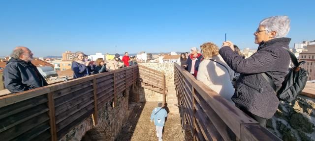 Descubre la huella de un legionario romano en la muralla de Talavera