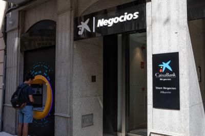 CaixaBank abre su primera oficina Store Negocios en Albacete