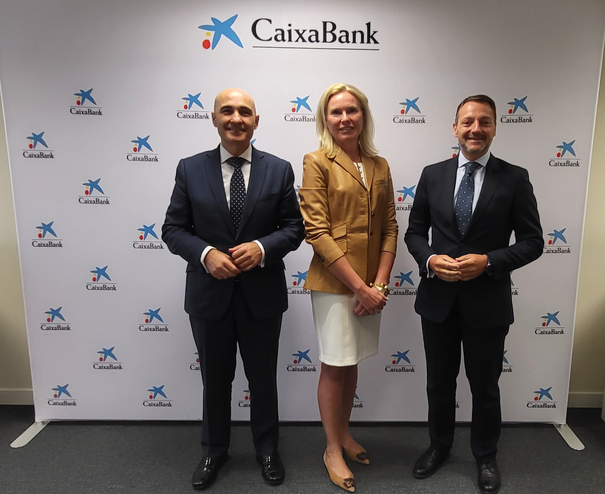 Ágata Lozano ganadora de los "Premios Mujer Empresaria CaixaBank 2022"