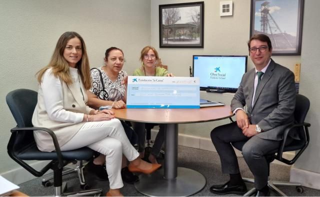 Fundación “la Caixa” hace una donación para el proyecto ‘Ocioterapia-Combatiendo la Coronafobia’