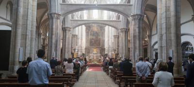 Se celebra la misa y procesión del Corpus Christi en La Colegial