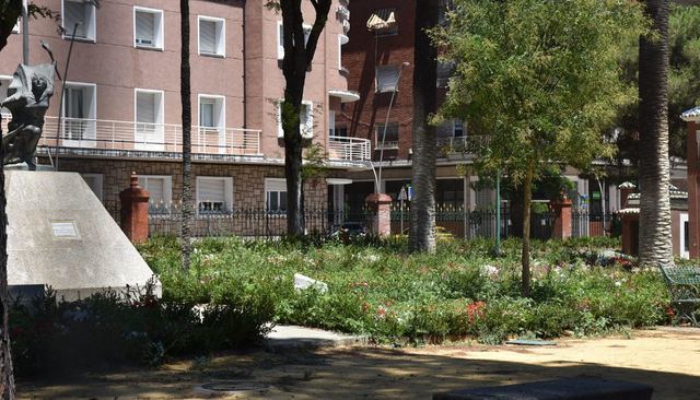 El PSOE exige a Moreno que “se ponga a trabajar para que continúen las obras de los Jardines del Prado”