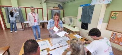 Tita García vota en Patrocinio y anima a la ciudadanía a acudir a las urnas