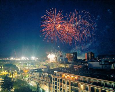 Pregón, fuegos artificiales y migas en la gran fiesta de las Mondas de Talavera