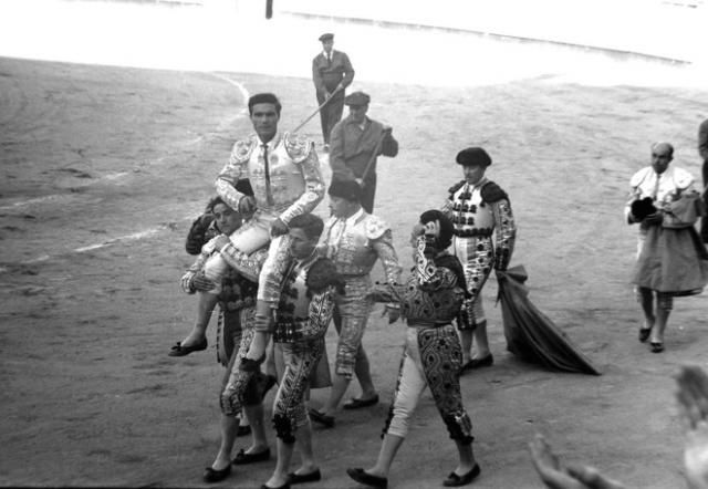 TOROS | ROMANCE DE LAS SIETE OREJAS (Videopoema de José María Gómez)