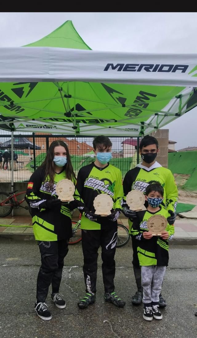 BMX | Colección de medallas para 'Los Pinos' en la Copa de Madrid