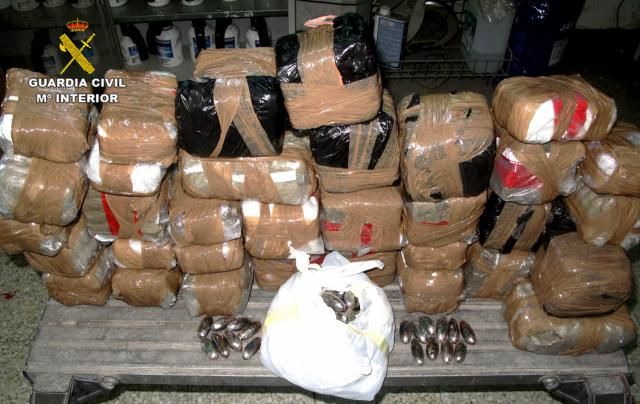 Detenida una persona e incautados más de 32 kilos de hachís en Almuradiel