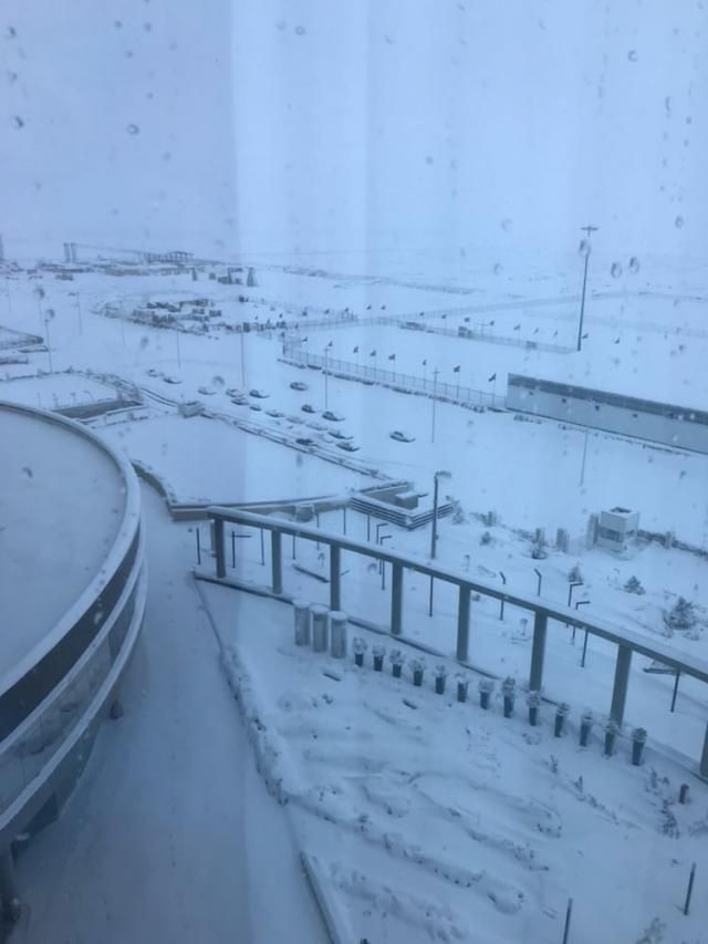 El aeropuerto de Teherán paralizado por la fuerte nevada