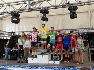 Alex Martín, primer maillot amarillo de la 'Vuelta a Talavera Junior'