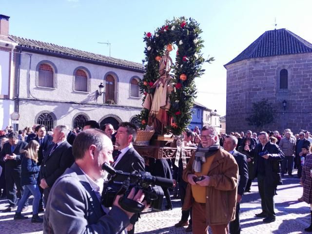 San Blas ante el ayuntamiento en 2019