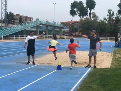 El CEIP Bilingüe Antonio Machado celebra una jornada de atletismo