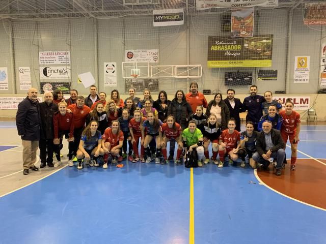 Las jugadoras del Almagro.