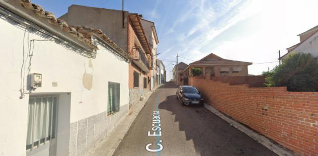 Calle Escuadra / Casarrubios del Monte