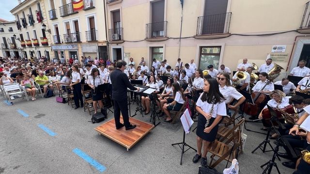 Finalizan las Fiestas Patronales de Illescas con “La Música de Nuestra Vida”