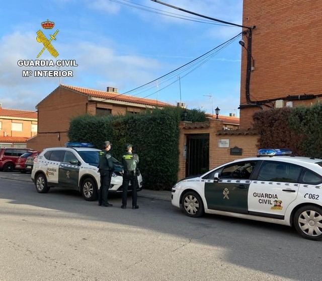 Detenidos por robar con fuerza tres veces en el mismo restaurante