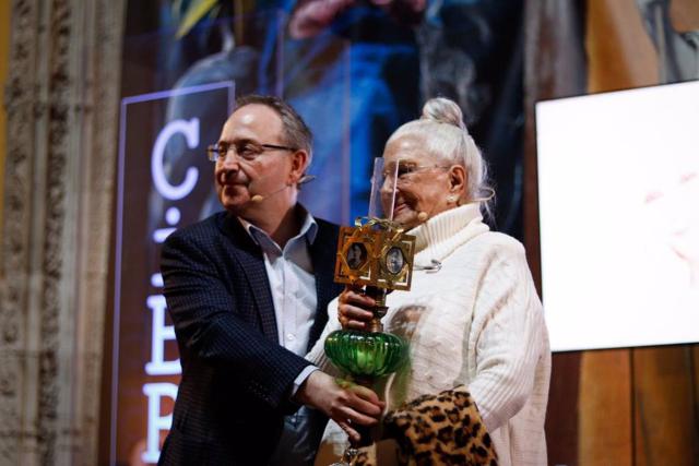 La actriz Lola Herrera recibe el premio Alice Guy en el Festival CiBRA