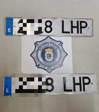 La Policía Local de Cazalegas recupera dos placas de matrícula robadas en Talavera