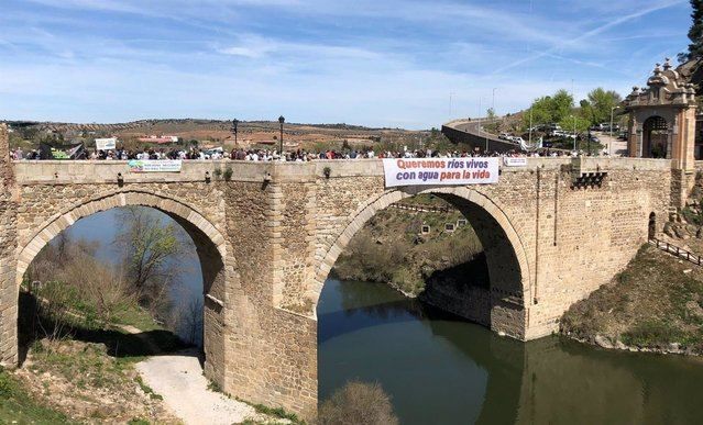 Manifestación por el Tajo, Toledo |25 de marzo| Foto: Europa Press