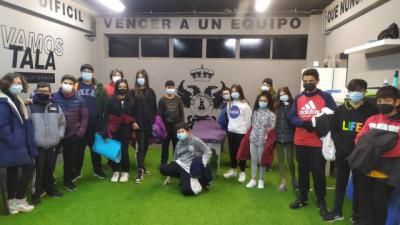 Los alumnos del CEIP Antonio Machado, invitados de lujo al Tour de El Prado