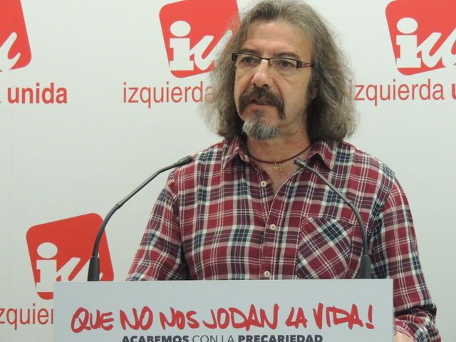 Izquierda Unida pide explicaciones al Consejero de Educación sobre las oposiciones a profesorado de Secundaria