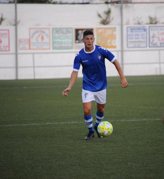 Perdomo anotó un gol que vale tres puntos.