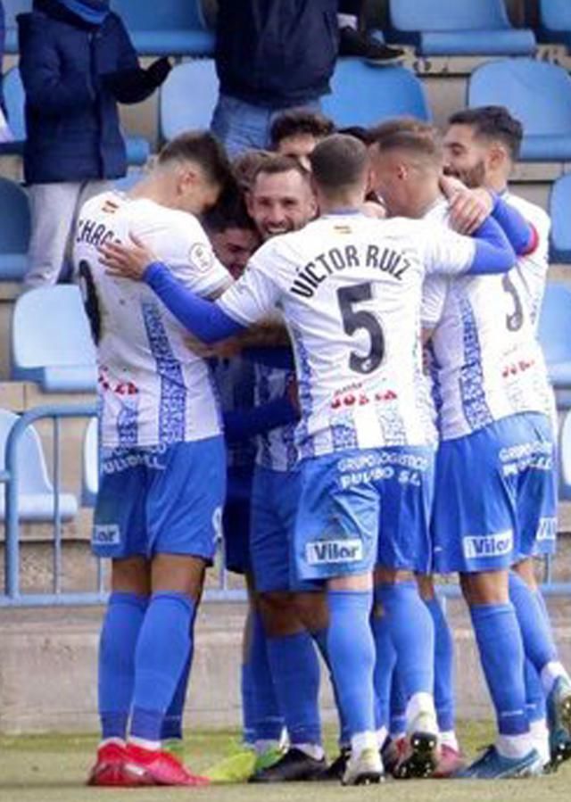 El Talavera celebra su gol ante el Villanovense. FOTO: Twiter CF TALAVERA