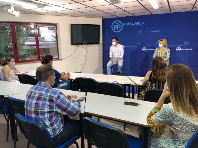 Serrano durante la rueda de prensa