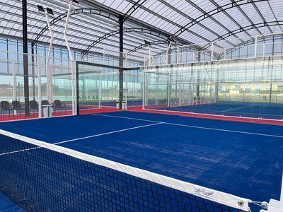 ¿Te gusta el pádel? Ya puedes practicarlo en la Ciudad Deportiva Ebora Formación