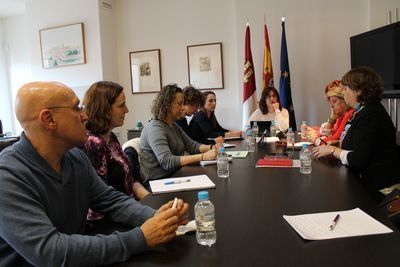 El Gobierno regional reconoce la importancia de la Plataforma de Mujeres Policías y Militares para su visualización y empoderamiento