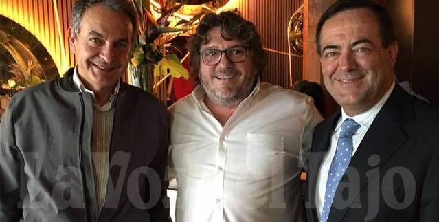 Un talaverano, testigo directo de la cita de Zapatero, Bono y García-Page en un restaurante de Madrid