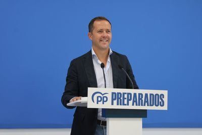 Carlos Velázquez asegura que "el PP es la alternativa política necesaria para España"