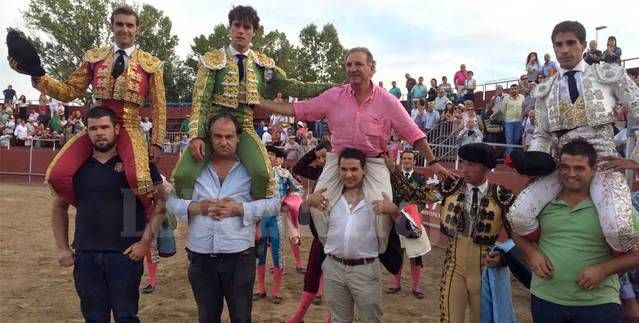 TOROS EN TALAVERA. Tarde mágica en ‘La Otra’