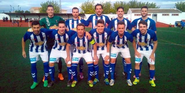 El CF Talavera vence al Pedroñeras y continúa imparable