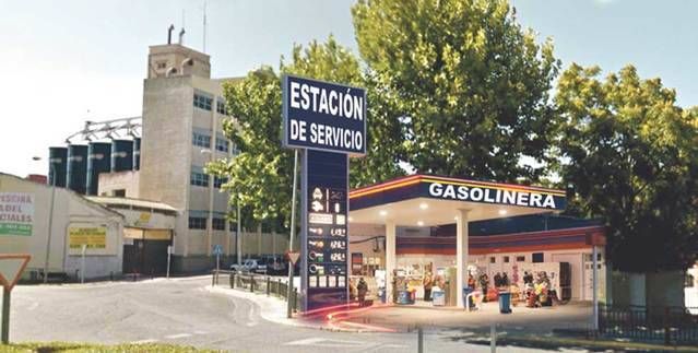 Polémica en el barrio del Pilar por la instalación de una gasolinera