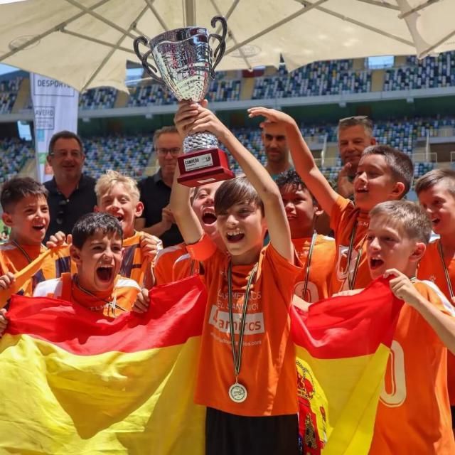 El equipo Sub-9 del CF Élite Talavera se hace con la Aveiro Cup 2023