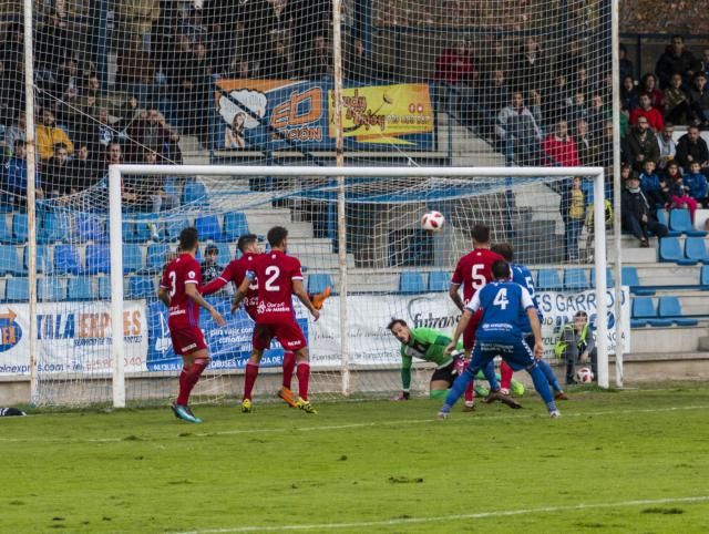 Una imagen del Talavera-Recreativo de la anterior temporada.