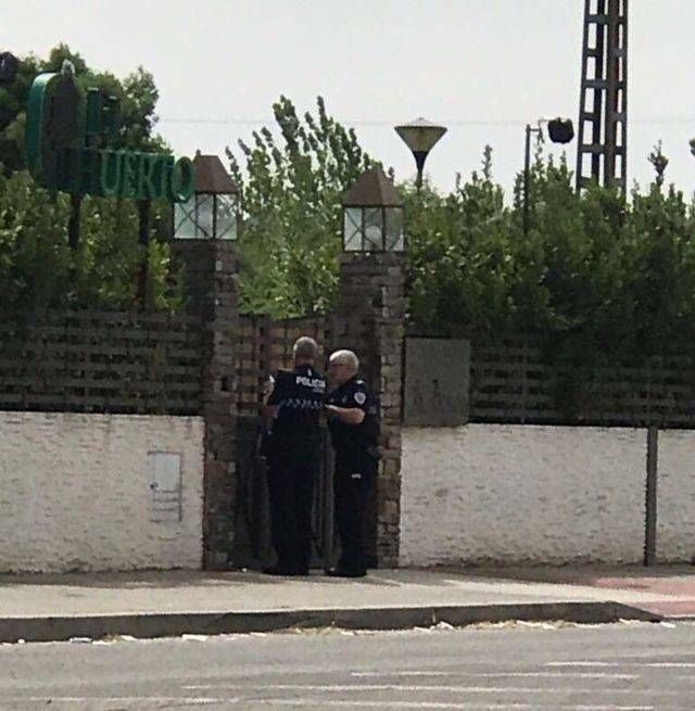 No mentíamos. La Policía Local de Talavera precinta El Huerto