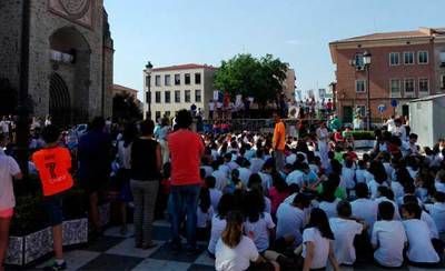 Más de 1.000 alumnos se reúnen para fomentar la lectura en Talavera