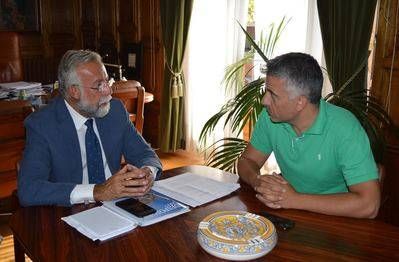 Llevarán a Pleno la prohibición de instalación de granjas porcinas a menos de 4km