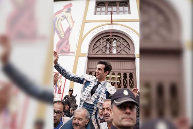 Puerta grande de Tomás Rufo en Santander tras una extraordinaria faena