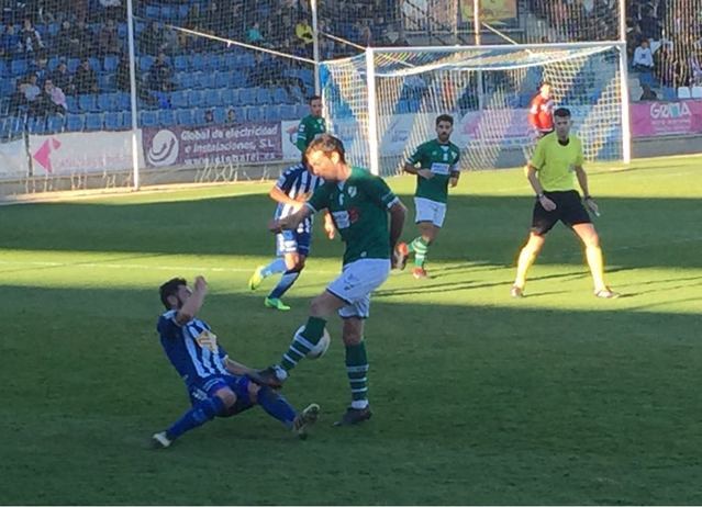 El CF Talavera logra un empate en casa ante el Coruxo FC