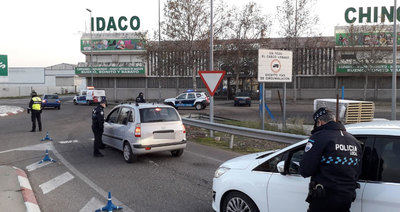 IMÁGENES | La Policía Local controla los accesos a la ciudad