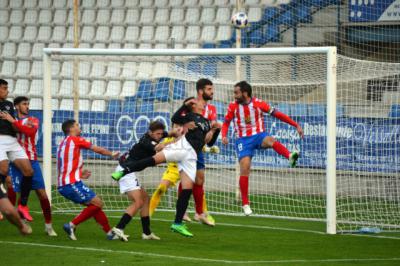 FÚTBOL | Don Benito y Talavera, duelo de aspirantes a todo