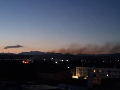 Controlan un incendio en una urbanización de Talavera