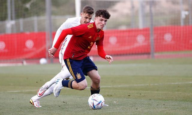 Álex Jiménez es convocado con la selección española sub 19