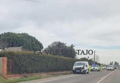 Un herido tras la salida de vía de su turismo en Talavera la Nueva