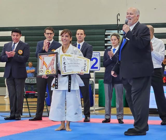 Sandra Sánchez se convierte en la primera karateka de la historia en recibir el Karate-Do Legend