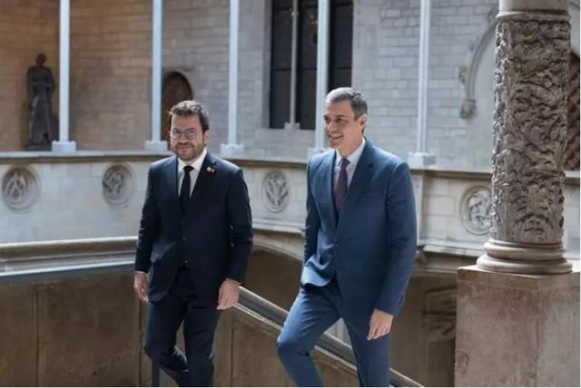 El presidente del Gobierno, Pedro Sánchez, y el president de la Generalitat de Catalunya, Pere Aragonès | Archivo 