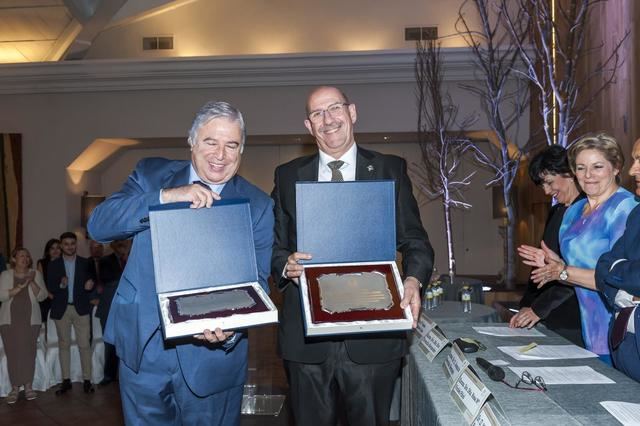 El toledano Santiago Sánchez-Mariscal recibe la medalla al mérito por su trayectoria profesional