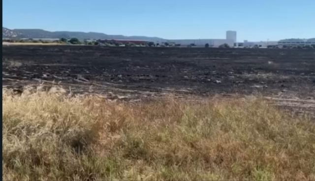 Así ha quedado la zona afectada por el incendio agrícola en Talavera